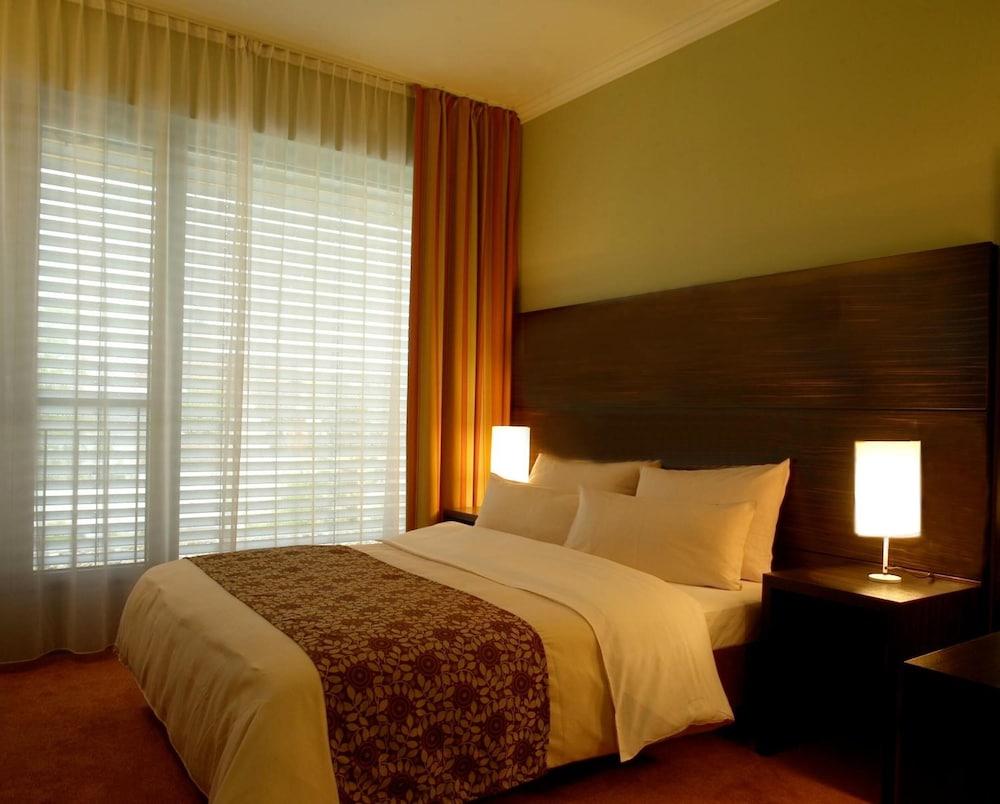 Hotel Central Regensburg Citycentre, Sure Hotel Collection By Best Western Eksteriør billede