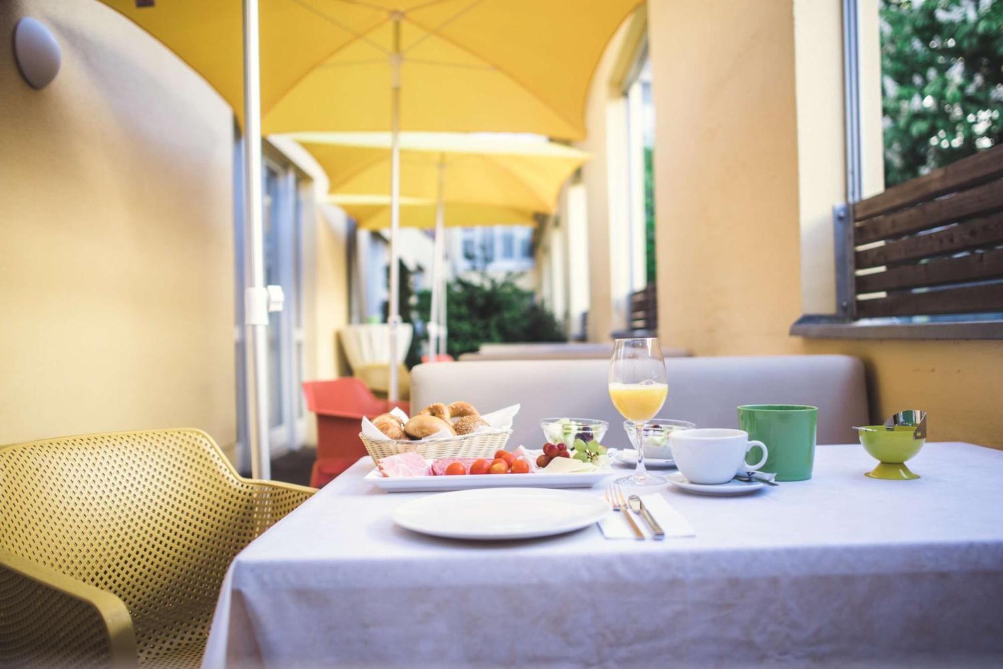 Hotel Central Regensburg Citycentre, Sure Hotel Collection By Best Western Eksteriør billede