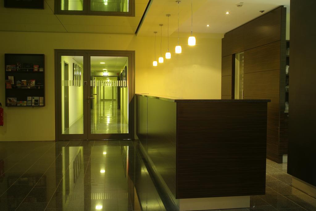 Hotel Central Regensburg Citycentre, Sure Hotel Collection By Best Western Eksteriør billede